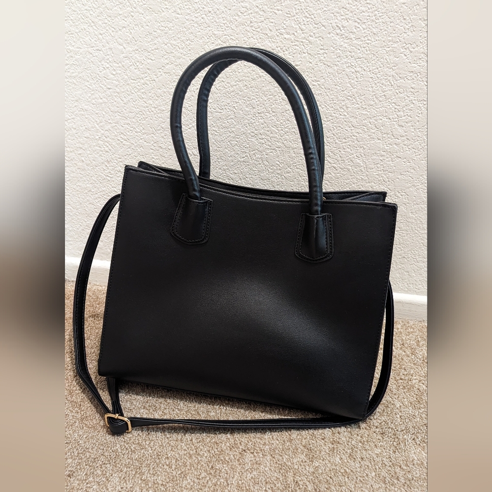 Truffle Collection hand bag